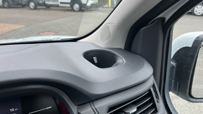 Renault Trafic Swb Diesel SL30 Blue dCi 150 Advance [Safety] Van EAG9